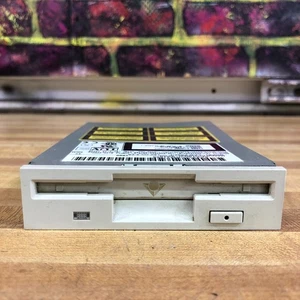 Disquete Panasonic Matsushita LKM-F934-1 Super Disk LS-120 120 MB (FUNCIONA) - Imagen 1 de 8