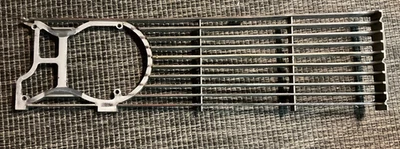 Parrilla izquierda Oldsmobile Starfire 62 original 583523 Foto 1 de 4