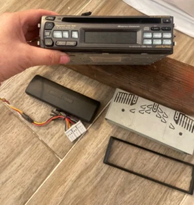 Brand NewAlpine CDM-7834 Car Audio CD Removable Face Set- Awesome - Bild 1 von 10