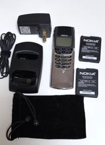 Téléphone portable Nokia 8860 pour collectionneur - Photo 1/8