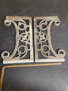 2 Vintage Cast Iron Decorative Corbels Victorian Style 17” X 10” Heavy! - Picture 1 of 6