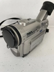 Sharp VL-WD250H MiniDV Digital Video Camcorder – Tested Working + Charger - Picture 1 of 13