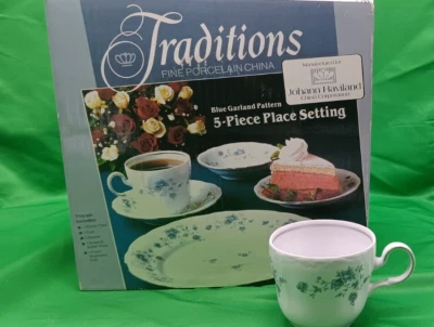 De Colección Tradiciones Johann Haviland GUIRNALDA AZUL 5 Piezas Lugar Set x 2 CAJAS Nuevo Foto 1 de 4