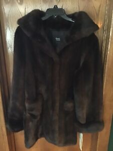 Dennis Basso Brown Fur  Coat 1X  New
