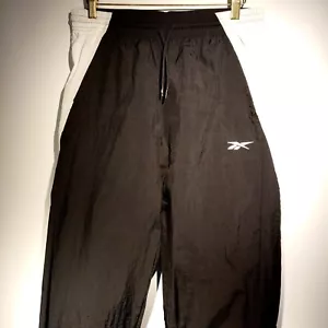 REEBOK BV Woven Training Pants Women's Medium Black Lightweight Pockets NWT - Picture 1 of 12