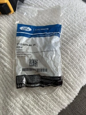 2 PIEZAS FORD 1999/18 E150/550 "PERNO" [PIÑÓN ÁRBOL DE LEVAS] M10X1.5 (10.9) YF7Z6279AA Foto 1 de 2