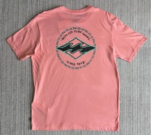 NWT Billabong Rotor Diamond Quality Surf Goods Mens Small Pink Graphic T Shirt - Picture 1 of 19