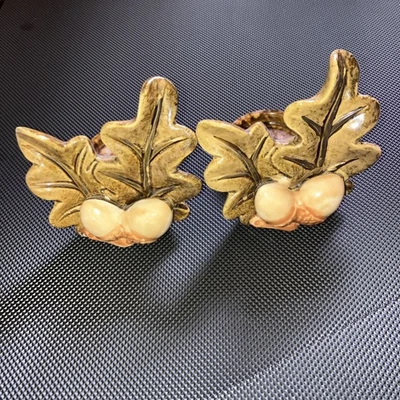 Juego de 2 soportes de luz de té de cerámica para hojas y bellotas de otoño de colección Foto 1 de 4