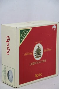 Spode Christmas Tree Ltd Edition 2006 Annual 6.25” Candy Bowl Star Border - Imagen 1 de 7