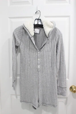 Abercrombie & Fitch A&F Womens Sleepwear Gray Faux Fur Hoodie Pajama Jumpsuit S - Image 1 of 4