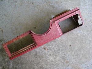 70 71 72 73 74 75 76 77 78 CAMARO LOWER STEERING COLUMN PANEL AND ASH TRAY BRKT - Picture 1 of 4