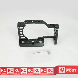 Aluminium Alloy Camera Cage Stabilizer Hand Grip For Sony A6300 A6400 A6500 - Picture 1 of 2