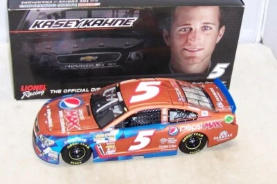 1:24 ACCIÓN 2014 #5 PEPSI MAX FARMERS KASEY KAHNE ACABADO VINTAGE RARO 1/132 SIN USAR, EN CAJA Foto 1 de 4