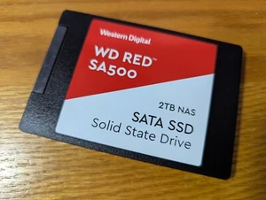 WD 2TB Red SA500 SATA III 2.5" Internal SSD WDS200T1R0A - 48% Health - Photo 1/4