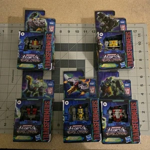 Transformers Legacy Evolution Core Class Dinobots 5 von 6 - Bild 1 von 2