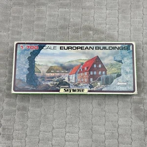 Skywave WWII Mini 1/700 European Buildings 25 SW-500 - Picture 1 of 7