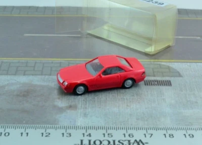 维基梅赛德斯奔驰 500 SL 硬顶 2 座汽车红色 1:87 比例 HO (HO5239) — 第 1/3 张图片