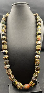 Schöne Vintage bunte schöne afrikanische Glasperlen Halskette  - Bild 1 von 6
