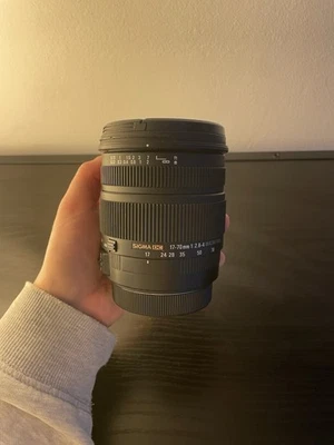 Sigma 17-70mm f/2.8–4 DC Macro OS HSM – neuwertig / Ausstellungsstück - Bild 1 von 4