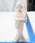 Figurine femme geisha japonaise vintage jouet porcelaine blanche 10,5""