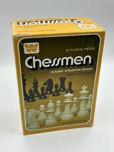 1974 Whitman Plastic CHESSMEN Staunton Design Vintage Chess 32pc Set Complete - Picture 1 of 9