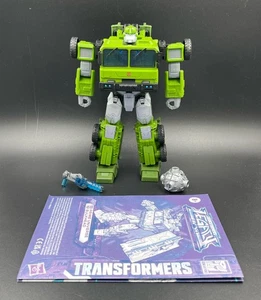 Bulkhead Animated Universe Transformers Legacy Complete - Picture 1 of 1