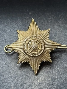 Royal Irish Guards, Stay Bright British Army Mützenabzeichen. - Bild 1 von 5
