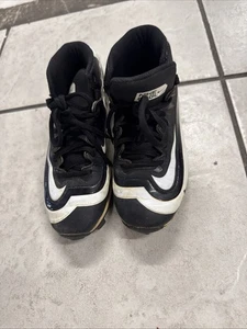 Tacchetto da baseball Nike ragazzo Huarache 2KFilth Keystone nero/volt/bianco - taglia 3 anni - Foto 1 di 7