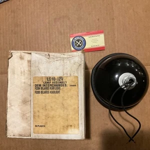 Luz de tractor Tisco L610-12V reemplaza Bielorrusia FG304 FG305 12 voltios - Imagen 1 de 2
