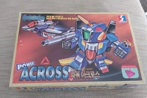 Typ Macross Valkyrie VF-1J 3 Change Super Deformed Ko Model Kit ROBOTECH  - Bild 1 von 2