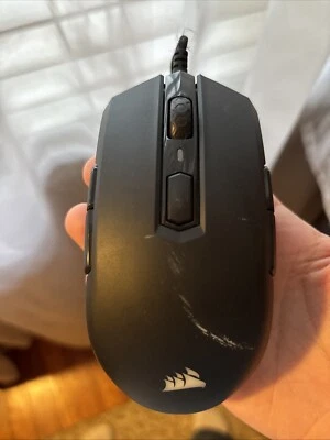 Mouse para jogos Corsair RGB preto com fio - Imagem 1 de 2