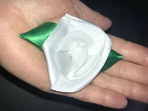 EXTRA GROSSES 3" SATINBAND ROSEN WEISS Braut Nähen Schleife Handwerk Hochzeit 5/Packung - Bild 1 von 5