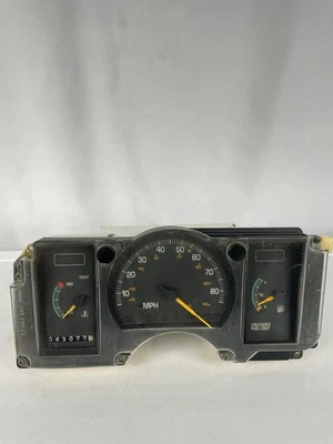 87-88 Pontiac Sunbird Speedometer w/o turbo, tach, trip odometer 43k- OEM - Image 1 of 4