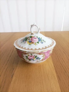 Vintage Royal Albert "Lady Carlyle" Covered Sugar Bowl - Picture 1 of 4