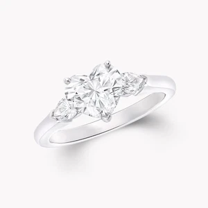 Alianza de boda para mujer semi montura de diamantes de 0,30 quilates con montura en forma de corazón - Imagen 1 de 8