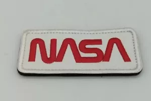 LOGOTIPO ""GUSANO"" de la NASA, gancho de parche bordado calidad bucle posterior - Imagen 1 de 3