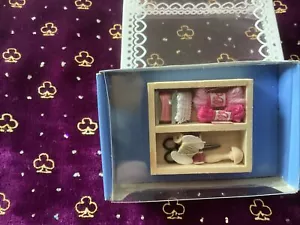 Bodo Hennig DollsHouse Sewing Kit 7545 Perfect In Original Box - Picture 1 of 2