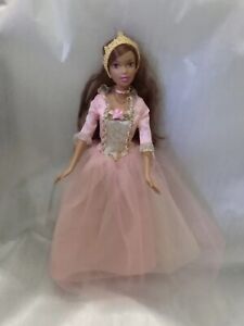 Barbie Princess And The Pauper 2004 Anneliese Singing Doll AA African American 
