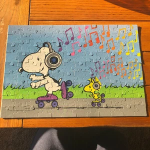 Vintage Peanuts 100 Piece Jigsaw Puzzle - Picture 1 of 3