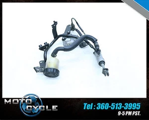 2004 HONDA VFR 800 VFR800 VTEC REAR BRAKE MASTER CYCLINDER 03 04 05 H26 - Picture 1 of 4