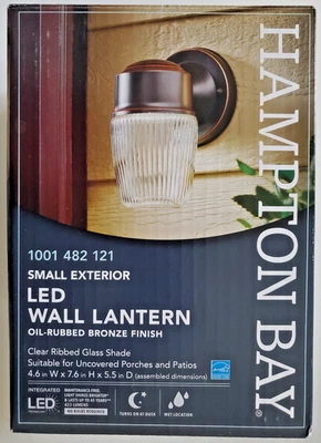 Lanterna de parede externa HAMPTON BAY bronze esfregada a óleo do anoitecer ao amanhecer LED nova - Imagem 1 de 3