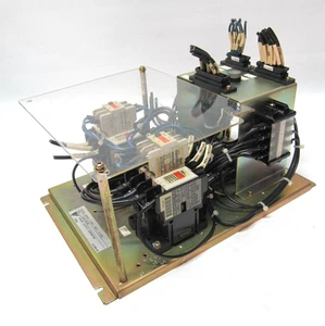 Yaskawa Electric Servo Power Supply Module 200-220 VAC 50/60 Hz JZRCR-XPU06B - Bild 1 von 9