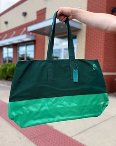 RARE Chick-fil-A Sweet and Spicy Siracha Sauce Themed Oversized Tote Bag - NEW - Bild 1 von 8