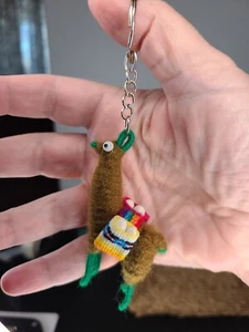 HANDMADE PERUVIAN Llama 2” KEY CHAIN MACHU PICCHU UNBRANDED M101 Brown - Picture 1 of 7