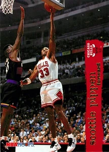 1995 CHICAGO BULLS Basketball Card SCOTTIE PIPPEN Hoops - Bild 1 von 2