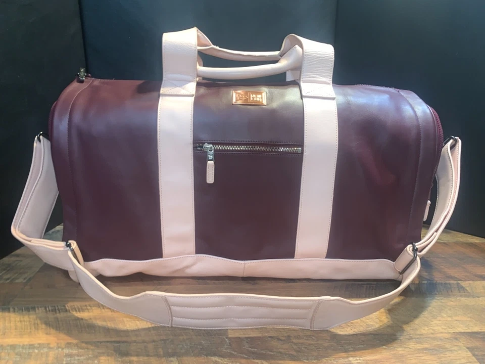 Bolso de Lona New Era Plumb Cuero Rosa Púrpura Foto 1 de 4