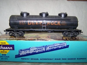 Athearn HO Three Dome Tank Car Deep Rock(RTR) - Picture 1 of 20