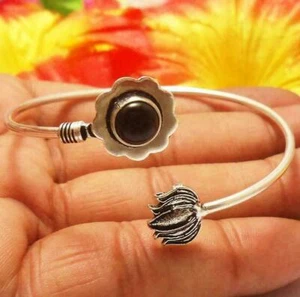 Black Onyx Gemstone Cuff Bracelet Lotus Style 925 Silver Plated U227-A142 - Picture 1 of 1