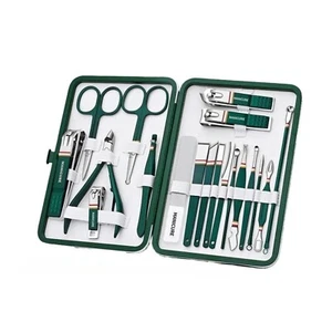 Nail care set with leather case ideal for home and travel - Picture 1 of 13