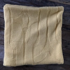 Almohada DVF Studio SUNSET DORADA Amarillo Tejida 100% ALGODÓN EURO SIMULADA - Usada en excelente condición - Imagen 1 de 5